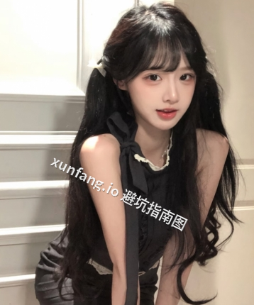 李维维，21岁，成都伴游，手机17158352120